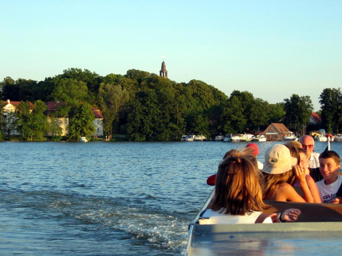 Hostel Waldhaus Am Ferienpark Mirow -Zimmer Du Wc Eksteriør billede